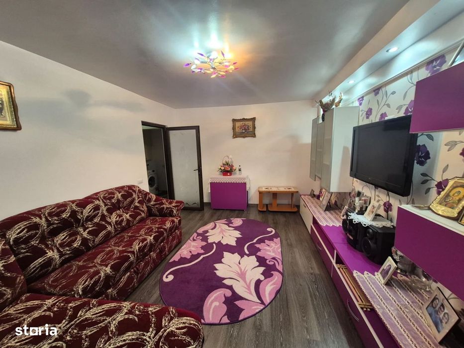 Apartament Premium 3 Camere | Zona 1 Decembrie | Etaj 1