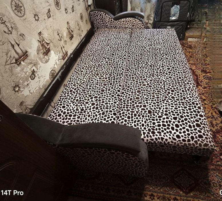 Продам диван 2хспальный
