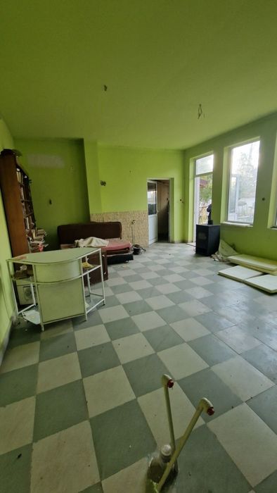 Къща в Плевен, област- площ 230 цена 31000
