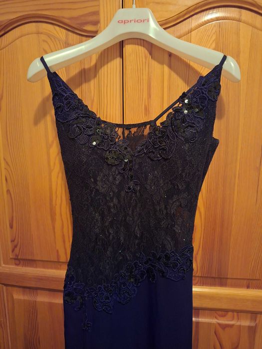 Официална рокля за повод