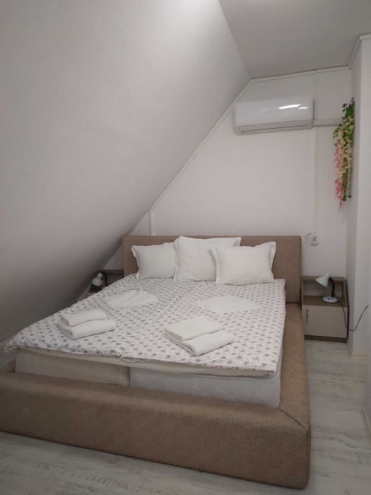 Дава се под наем Двустаен апартамент в Бургас, Лазур - 45 кв.м за 306 € - Снимка #5