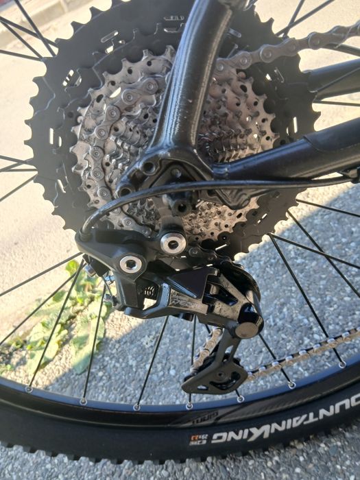 Vand bicicleta trek in stare buna are roti de 29 si frane pe ulei