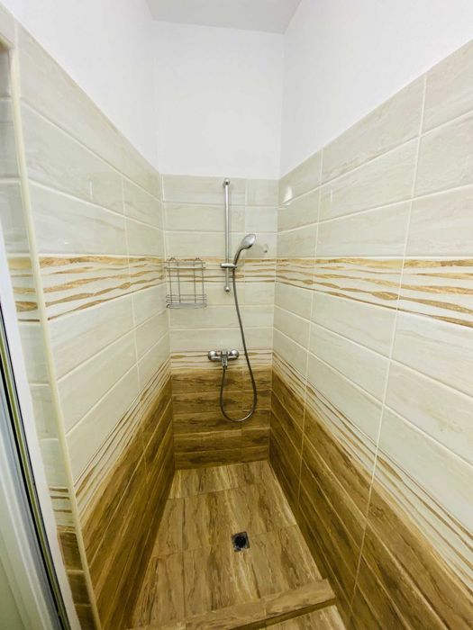 Дава се под наем Двустаен апартамент в Варна, Цветен квартал - 62 кв.м за 459 € - Снимка #8