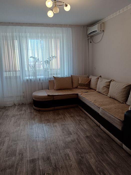 2 к.кв в центре стадион