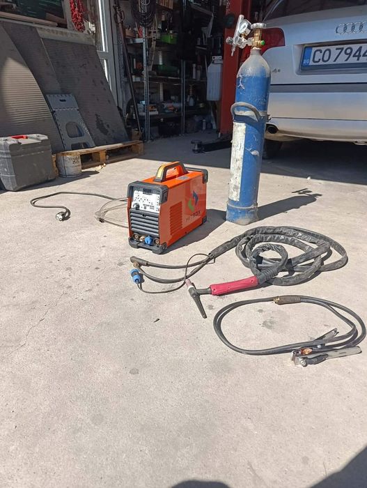 AC-DC апарат за заваряване на цветни метали