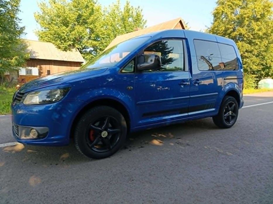 VOLKSWAGEN Caddy