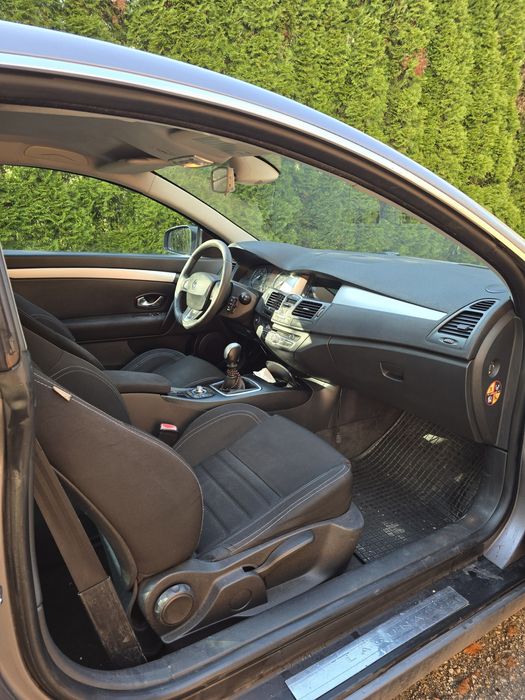 Renault Laguna Coupe 2.0dci 150cp