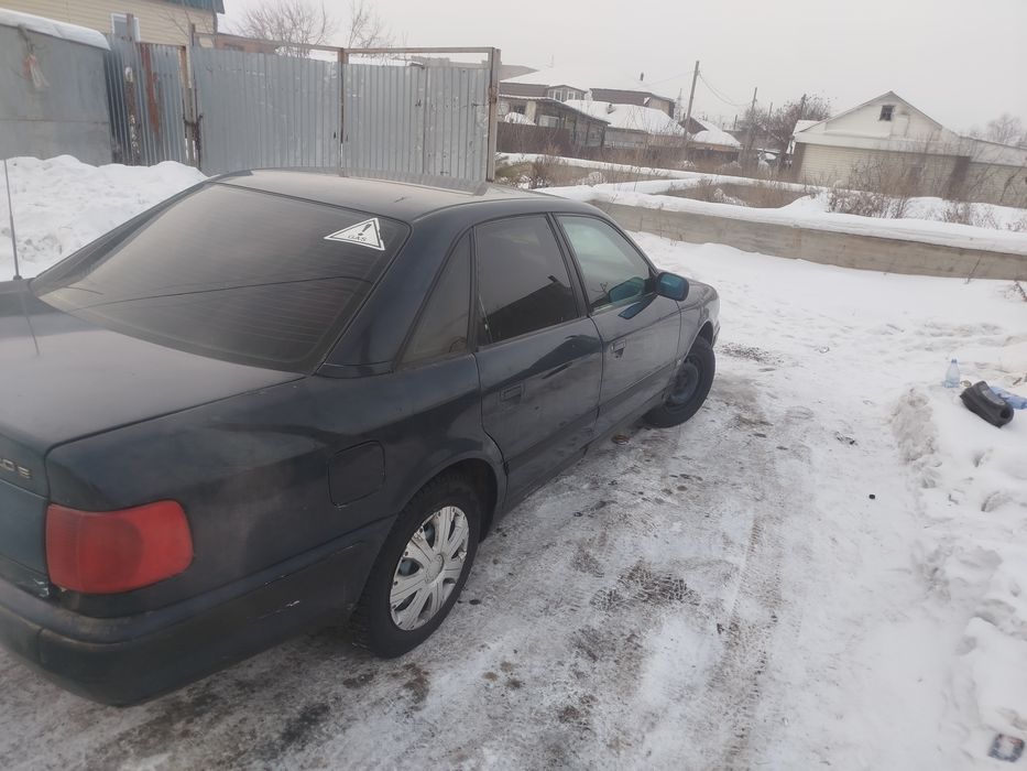 Подам ауди 100с4