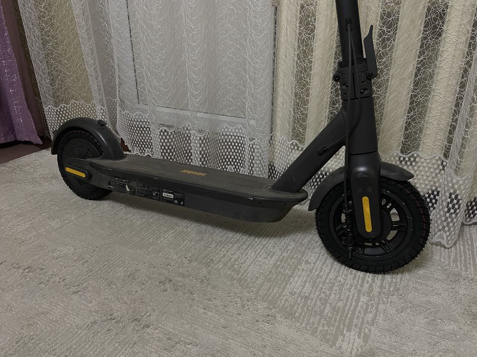 Ninebot max g30 электросамокат