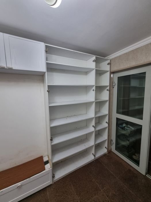 Шкаф для прихожей