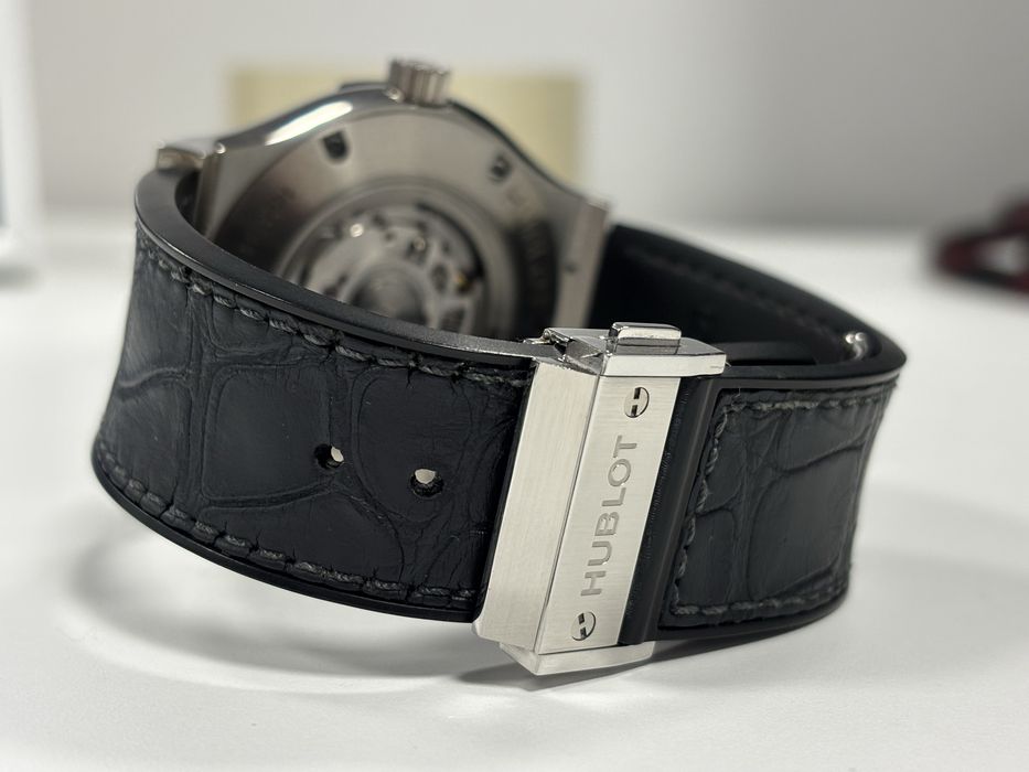 Hublot Classic Fusion Titanium Racing Grey