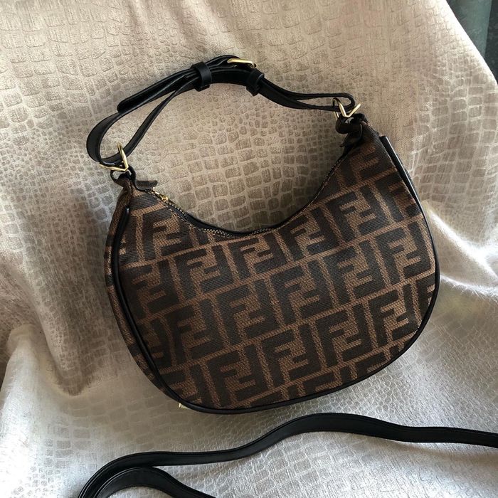 Сумки трендовые