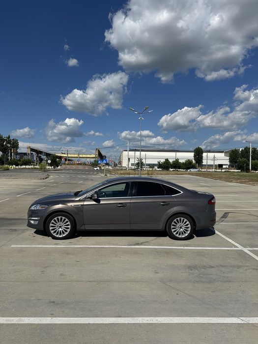 FORD Mondeo 2014 — imagine 2