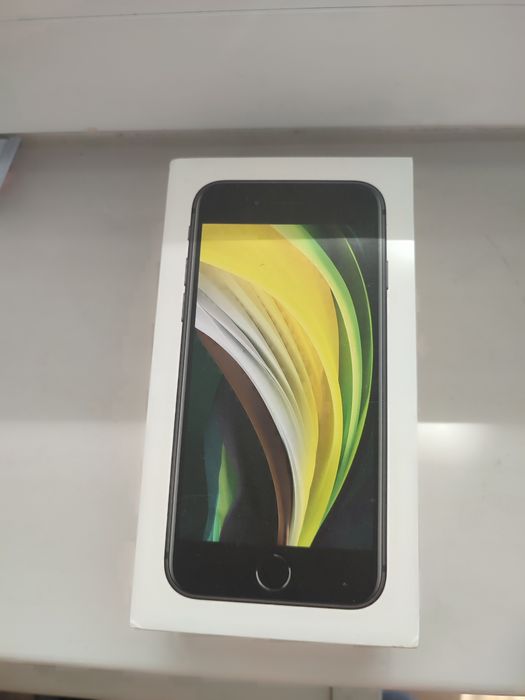 iPhone se продам