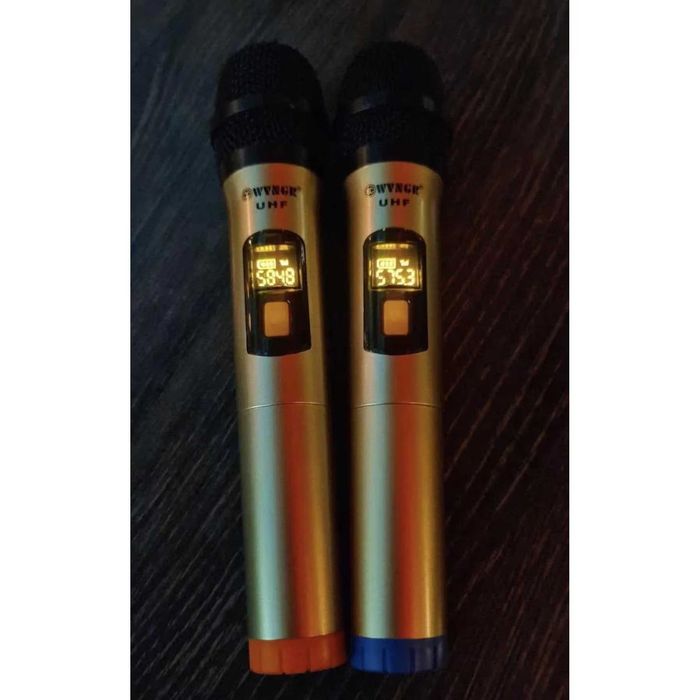 Безжични микрофони UHF WG-200II с дисплей комплект 2 бр за караоке