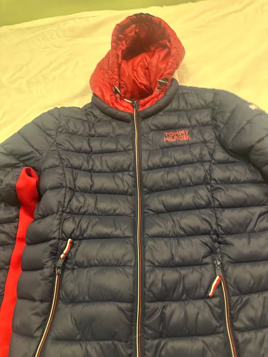 Дамско яке Tommy Hilfiger
