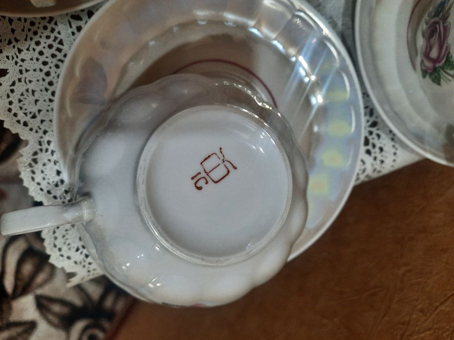 Редкость! Красивый чайный набор из 5 чайных пар и чайника. Туймазински