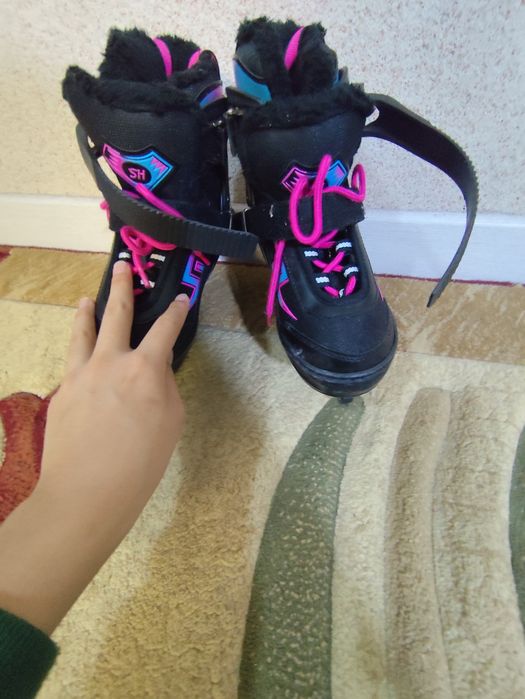 Продам коньки девчачие 34-36размер