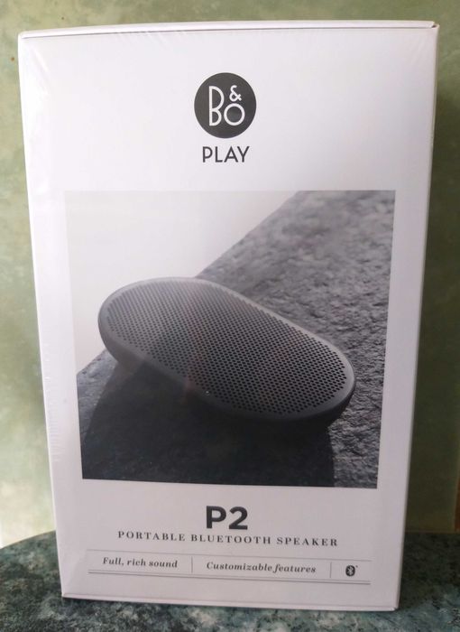 Unic! Boxa portabila wireless / bluetooth Bang & Olufsen Beoplay P2 30W black (noua-sigilata)