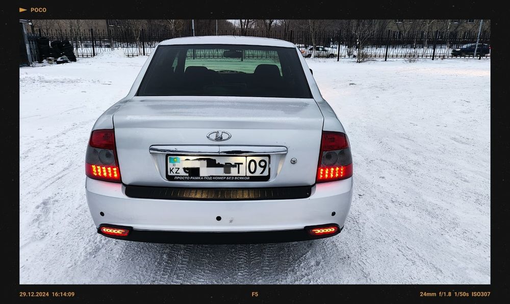 Продам  Приору Люкс