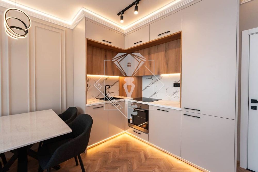 Продава се Двустаен апартамент в Пловдив, Южен - 71 кв.м за 998 €/кв.м - Снимка #1