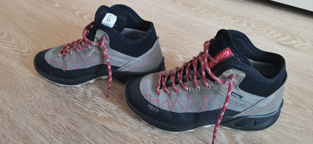 Туристически обувки Grisport, N 37