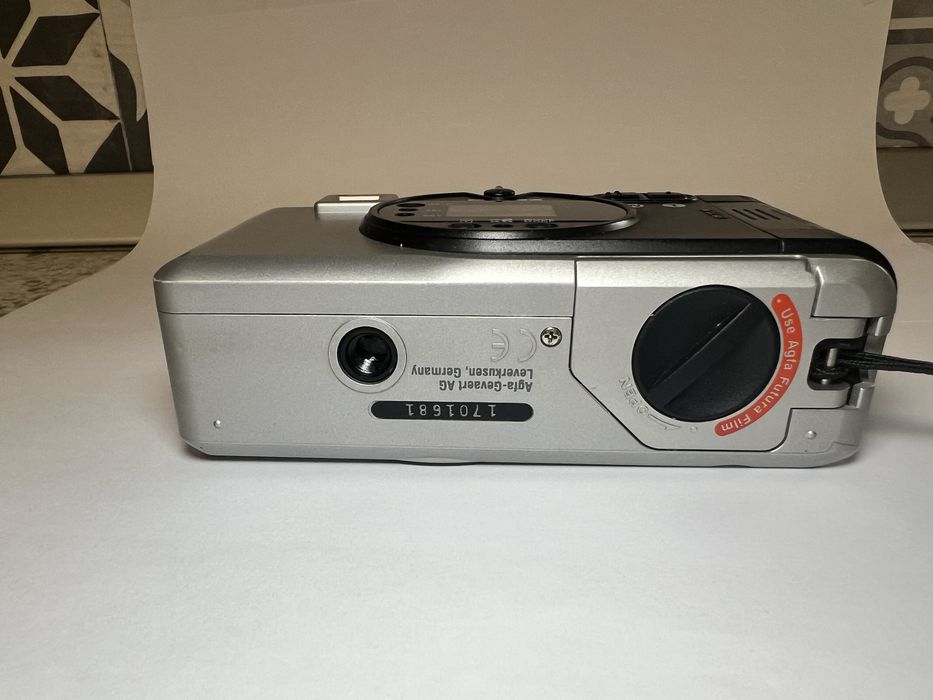 Agfa Futura AF Zoom 25-50mm + husă originală din piele