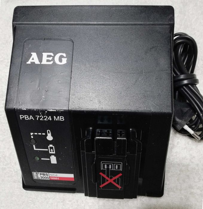 Vand bormasina AEG best 12X cu acumulator