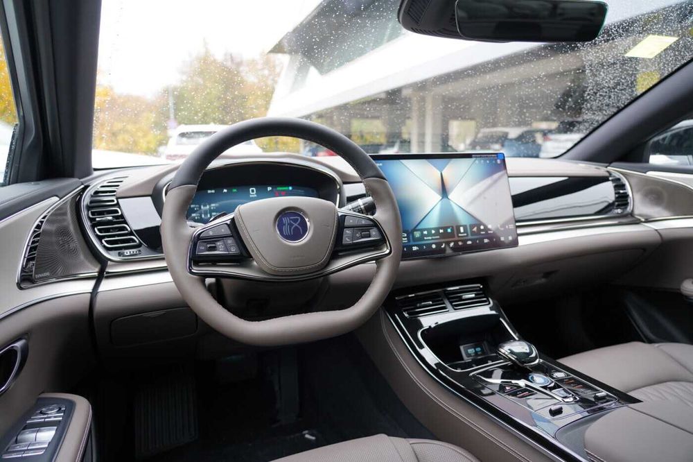 BYD Han 701km 2025 smart