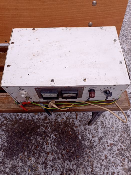 продаи зарядное устройство,конденцаторы