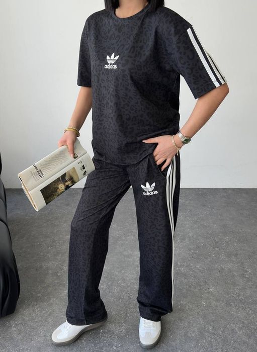 Дамски екипи нови