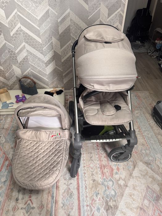 Коляска 2в1 кровать и ванночка