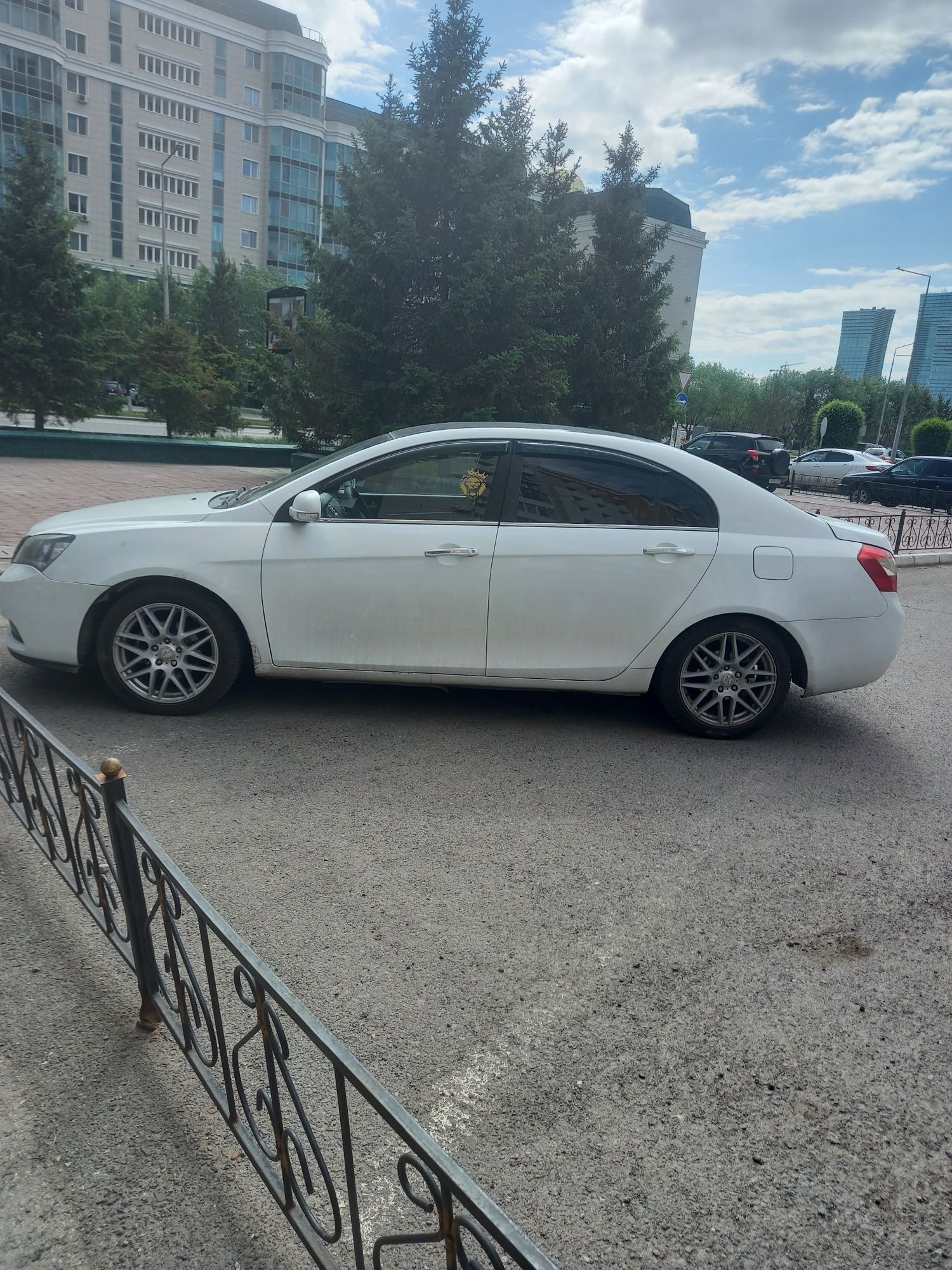 Geely астана