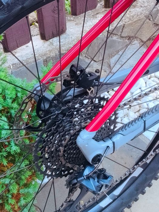 Mondraker Level R  FOX  180mm  Amflow  Specialized
