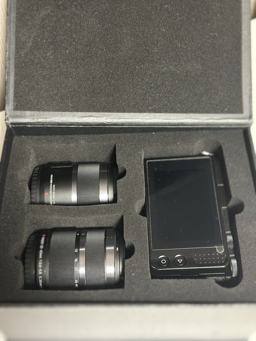 Y1 M1 Mirrorless 4k + 2 обектива M43 ня Panasonic и Olympus