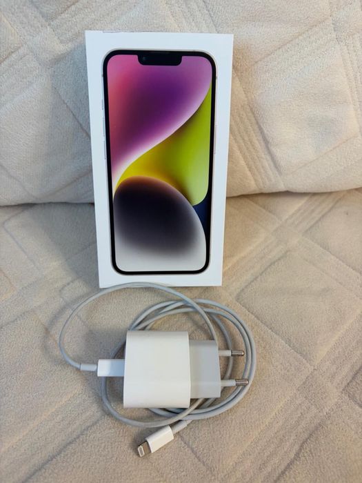 Продам Iphone 14