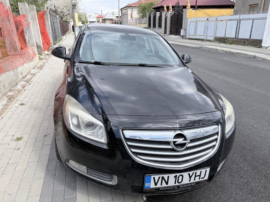 Opel Insignia Turbo benzina, 4x4, 220 CP