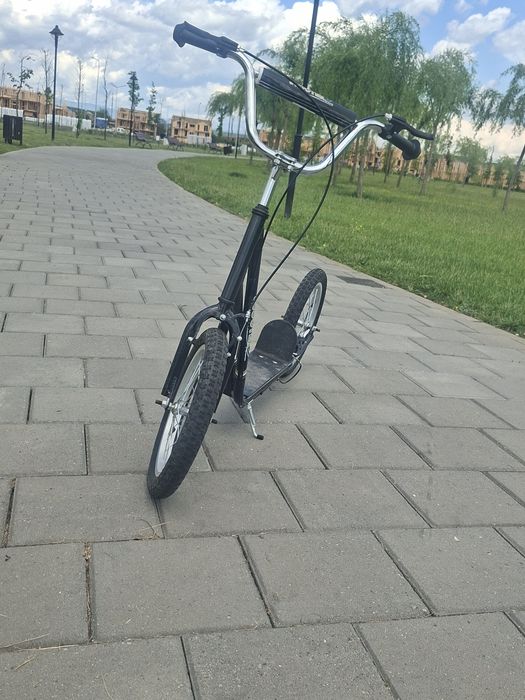 Trotineta kickbike