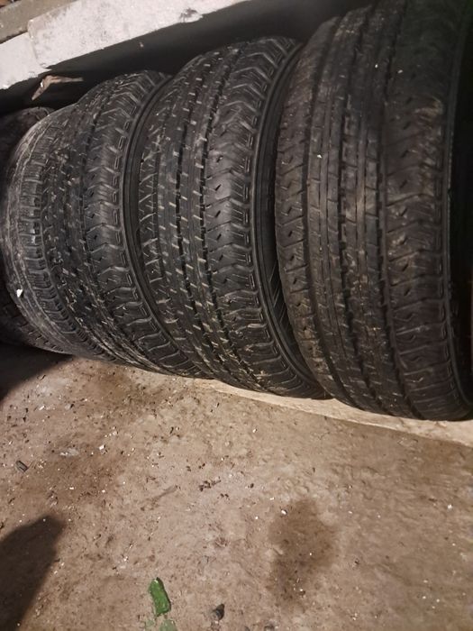 Vând roți Mercedes sprinter, si jante iveco daily originale