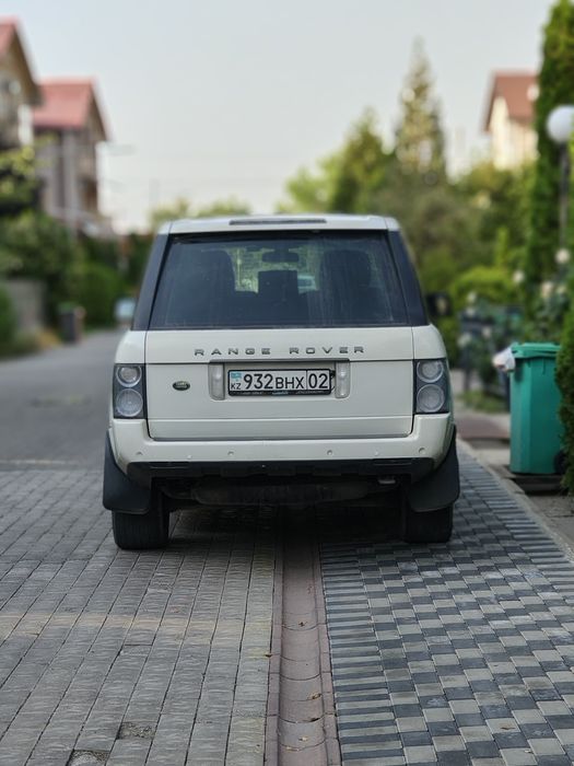 Срочно продается Range Rover 2006 года рестайл
