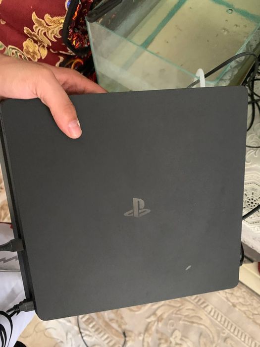 Срочно продаётся ps4