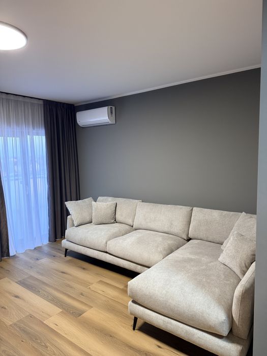 Penthouse de inchiriat cu 2 cam