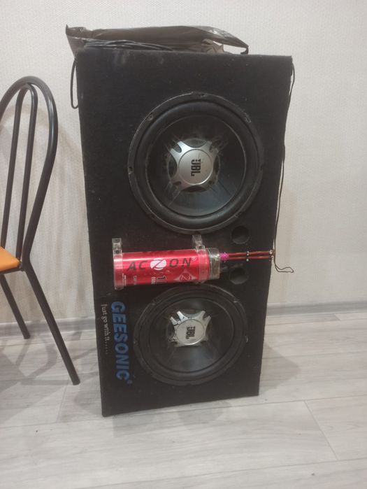 Продам колонку срочно