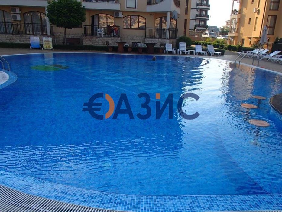 Продава се Двустаен апартамент в Свети Влас - 65 кв.м за 1277 €/кв.м - Снимка #12