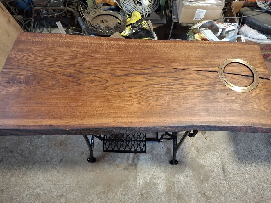 Măsuțe din fontă cu blat stejar