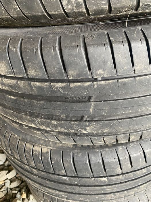 Шины Michelin 235/65/17, б/у