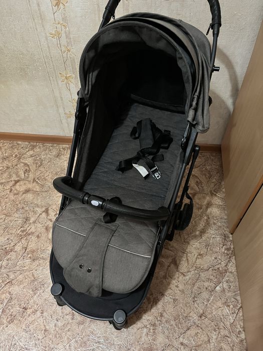 Продам детскую коляску в отличном состоянии