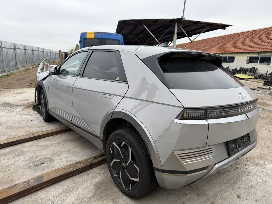 Hyundai Ioniq 5 2023г на части
