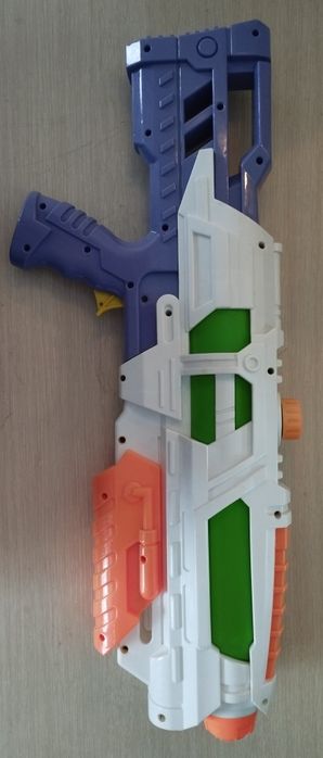 Игрушки, б/у в отличном состоянии