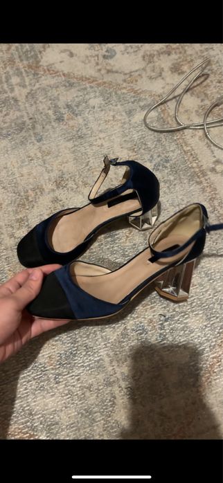 Туфли все по 2000 тг